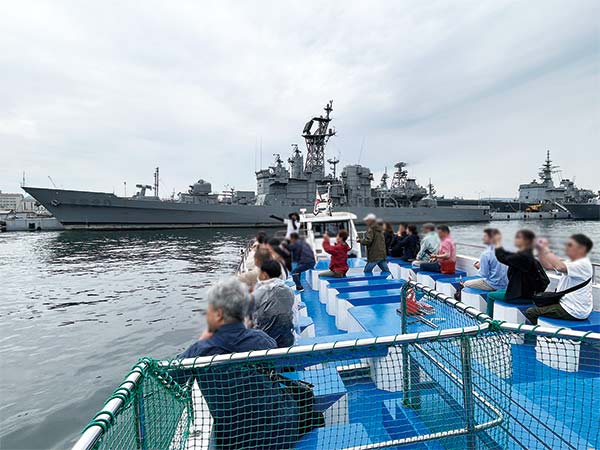 呉湾艦船めぐり